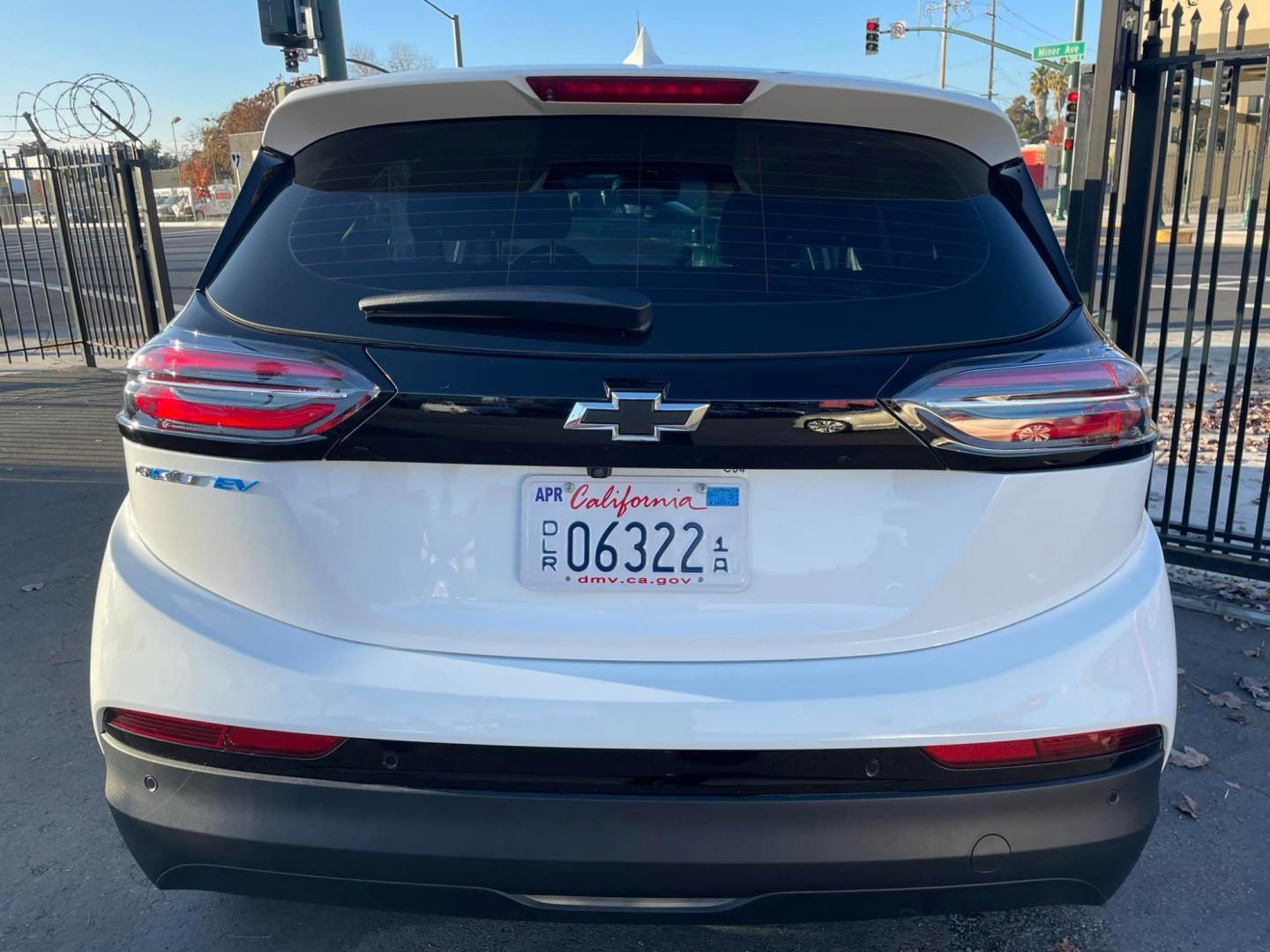 2023 WHITE /BLACK Chevrolet Bolt EV (1G1FW6S01P4) , located at 744 E Miner Ave, Stockton, CA, 95202, (209) 944-5770, 37.956863, -121.282082 - Photo#12